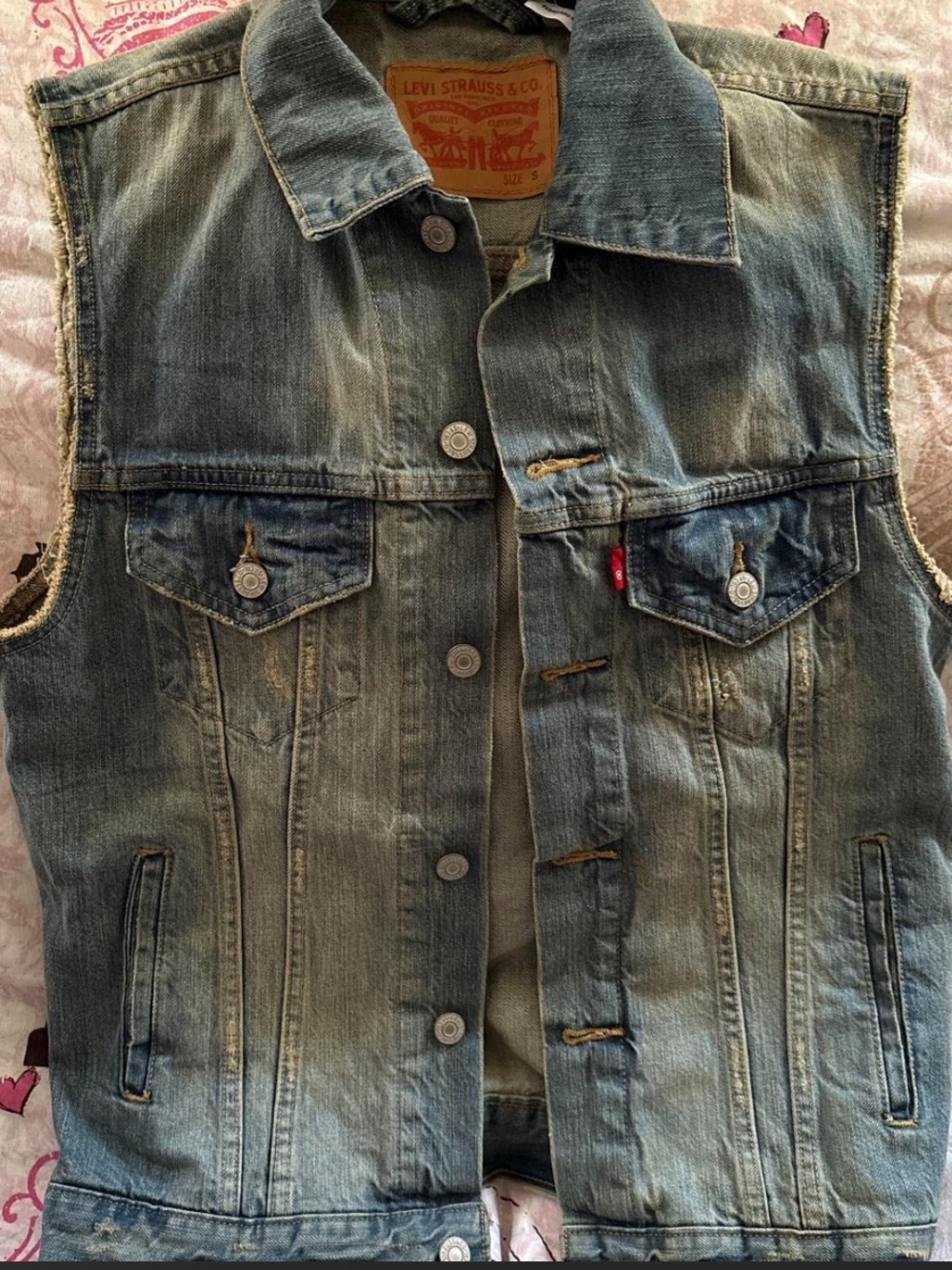 Levi’s Oversized Denim Vest